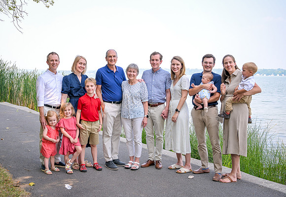 Lloyd_Family_Portrait_016
