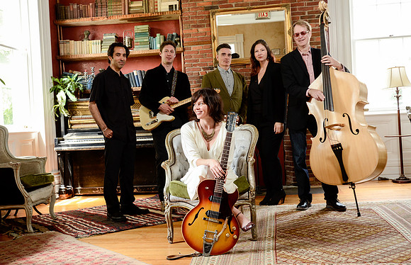 Bronwen Exter Band