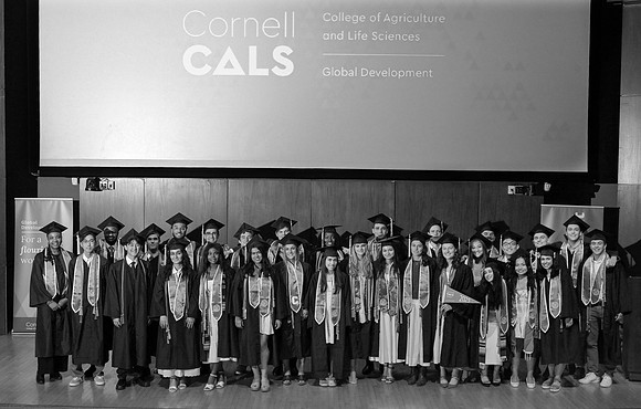 Global_Development_Graduation_2025_146