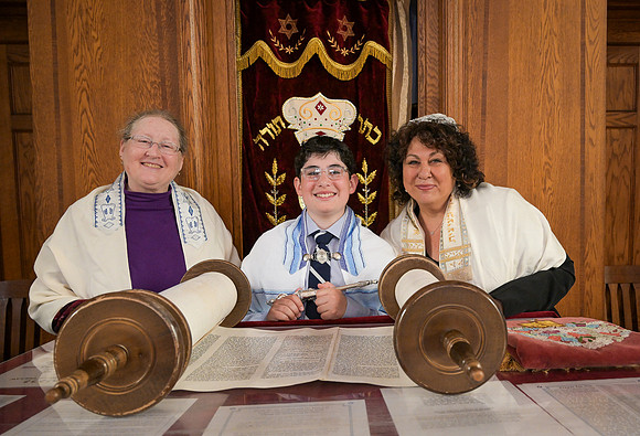 Isaac_Greene_Bar_Mitzvah_Portraits_064