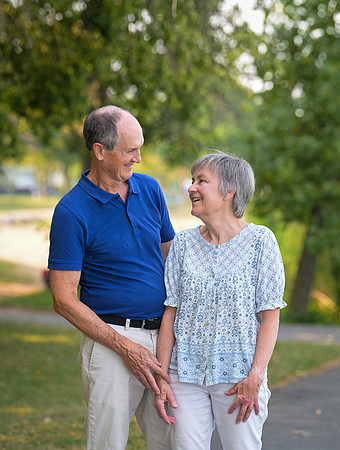 Lloyd_Family_Portrait_088