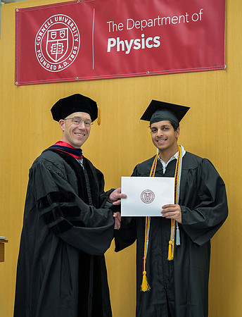 Cornell_Physics_Undergraduate_Commencement_2025_060