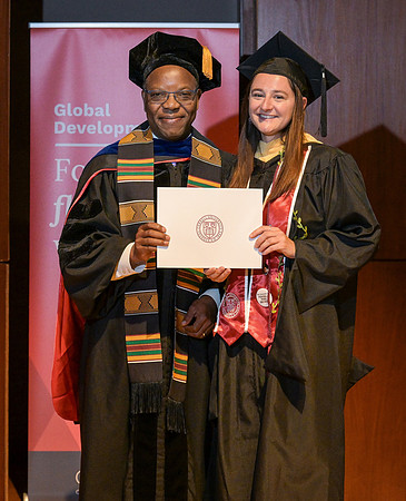 Global_Development_Graduation_2025_092