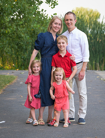Lloyd_Family_Portrait_095