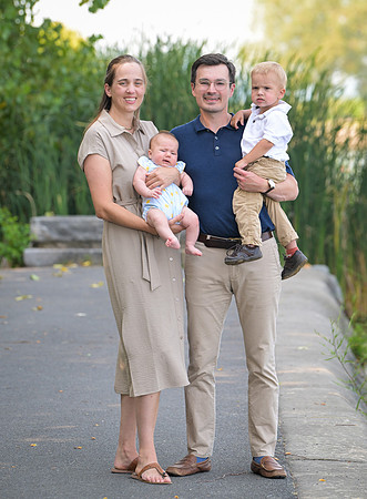 Lloyd_Family_Portrait_065