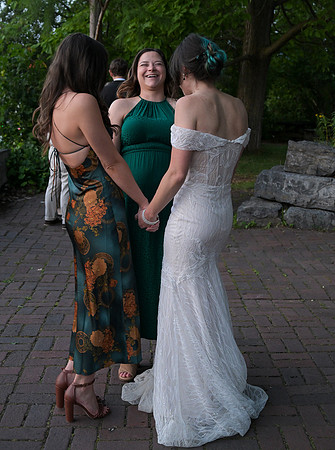 Johansen_Foito_Wedding_Celebration_077