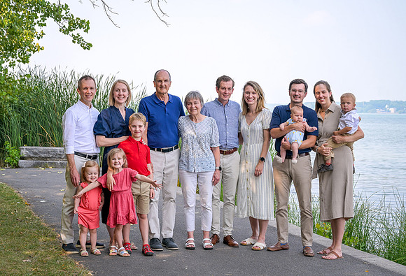 Lloyd_Family_Portrait_011