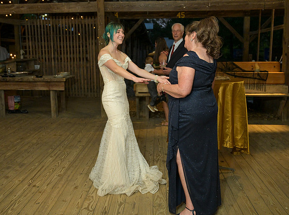 Johansen_Foito_Wedding_Celebration_093