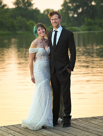 Johansen_Foito_Wedding_Celebration_042