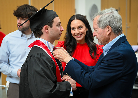 Cornell_Physics_Undergraduate_Commencement_2025_004