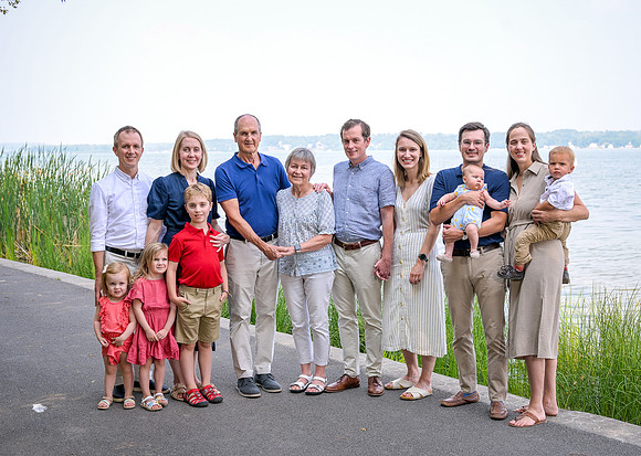 Lloyd_Family_Portrait_018