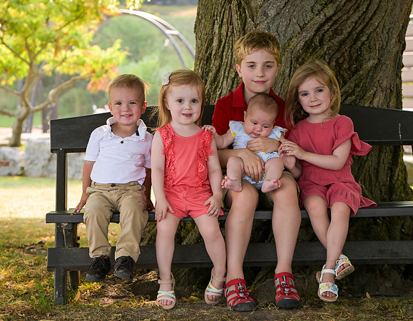 Lloyd_Family_Portrait_121