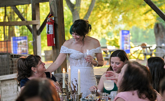 Johansen_Foito_Wedding_Celebration_012
