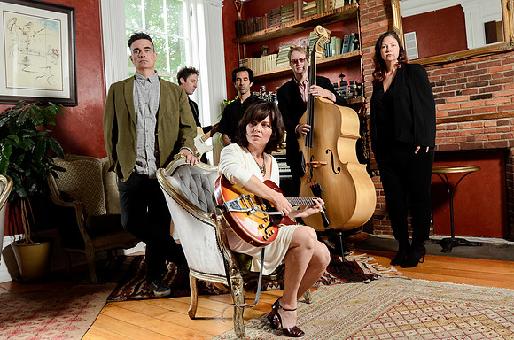 Bronwen Exter Band