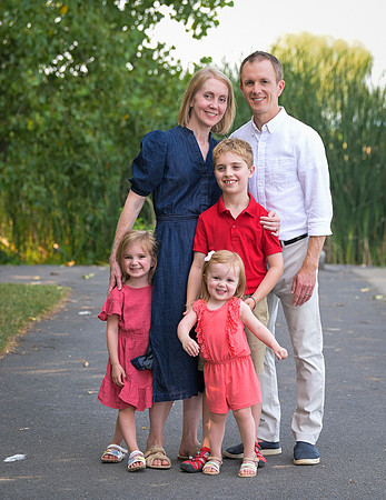 Lloyd_Family_Portrait_094