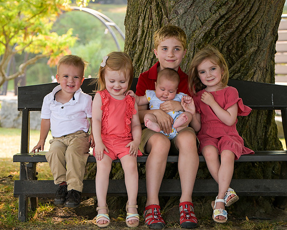 Lloyd_Family_Portrait_118