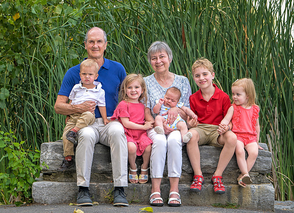 Lloyd_Family_Portrait_031