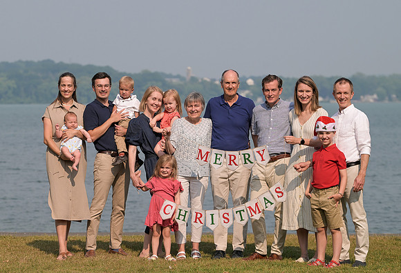 Lloyd_Family_Portrait_055