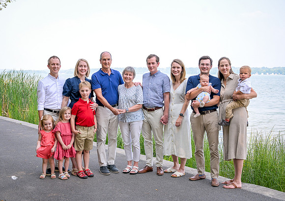 Lloyd_Family_Portrait_017