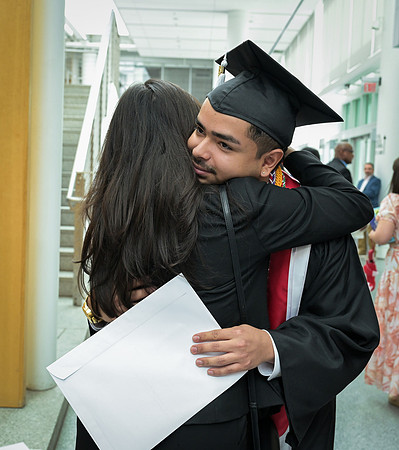 Cornell_Physics_Undergraduate_Commencement_2025_072