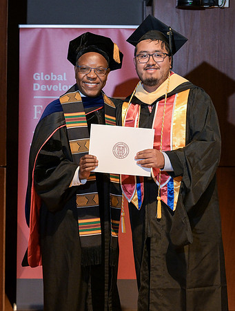 Global_Development_Graduation_2025_102