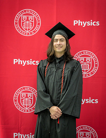 Cornell_Physics_Undergraduate_Commencement_2025_110