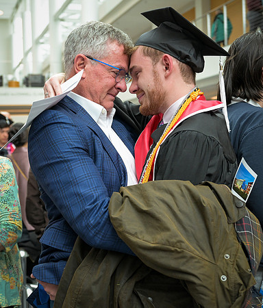 Cornell_Physics_Undergraduate_Commencement_2025_078