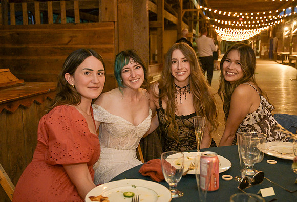 Johansen_Foito_Wedding_Celebration_101