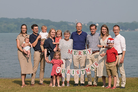Lloyd_Family_Portrait_054