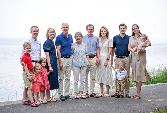 Lloyd_Family_Portrait_005