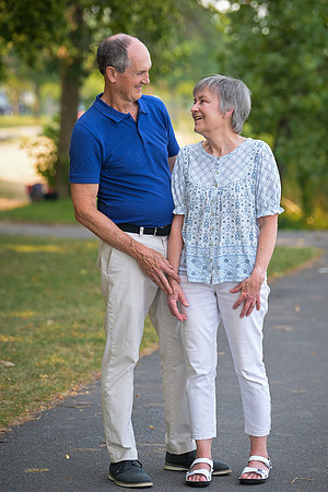 Lloyd_Family_Portrait_089