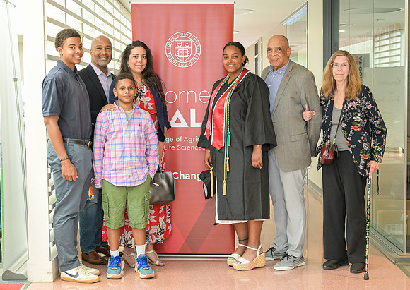 Cornell_IDS_Commencement_2024_128