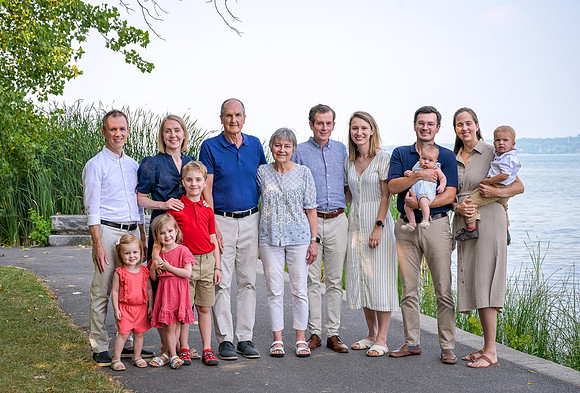Lloyd_Family_Portrait_009