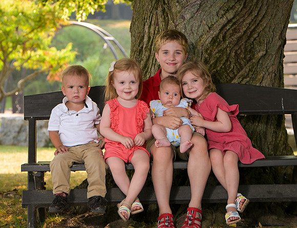 Lloyd_Family_Portrait_113