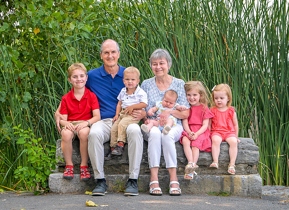 Lloyd_Family_Portrait_022