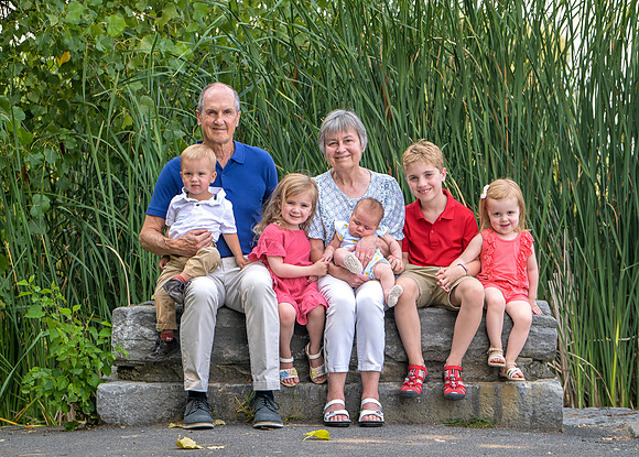 Lloyd_Family_Portrait_028